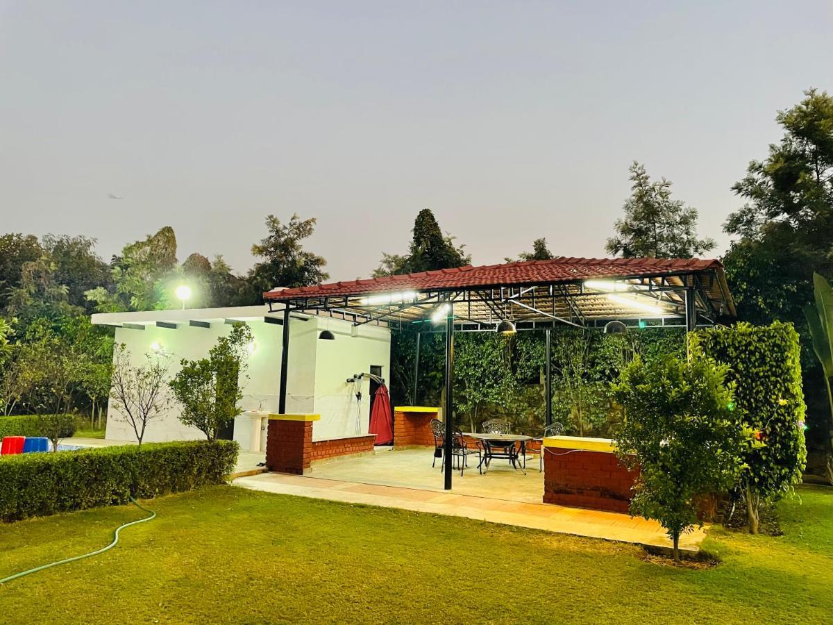 Anantam Aravali Villa Gurgaon Esterno foto